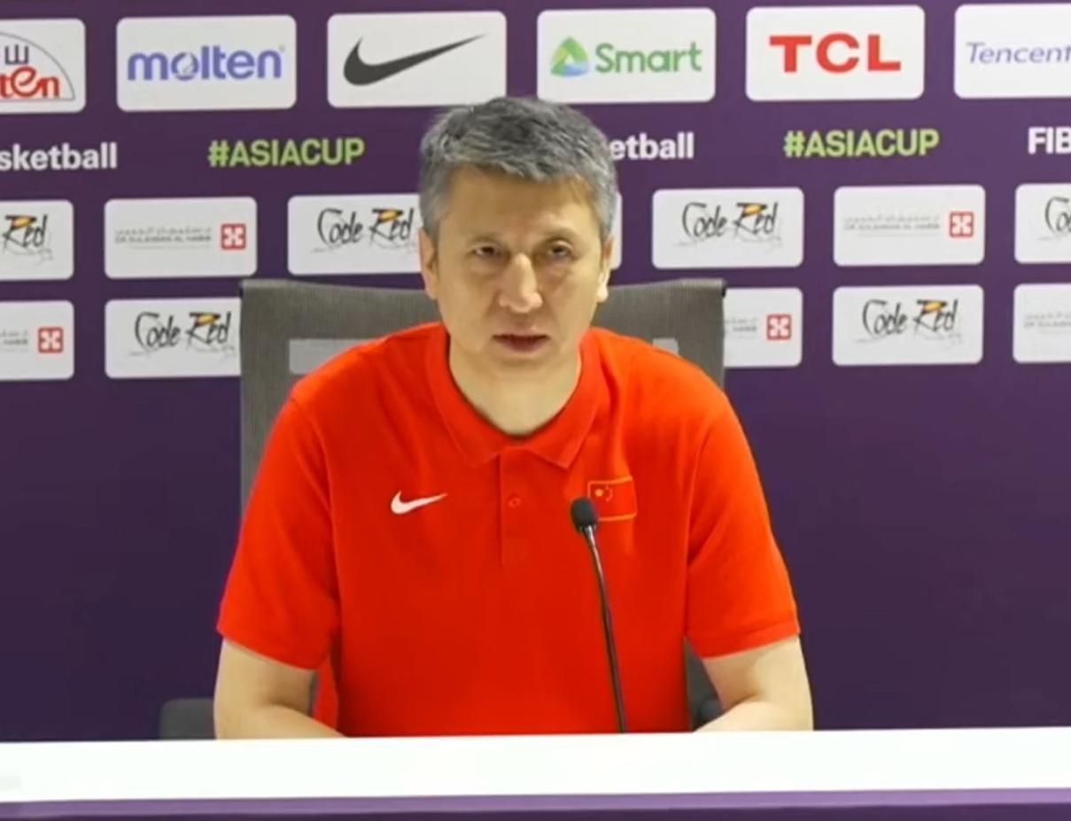 并且篮板球, 决赛对手 并且篮板球, 决赛对手