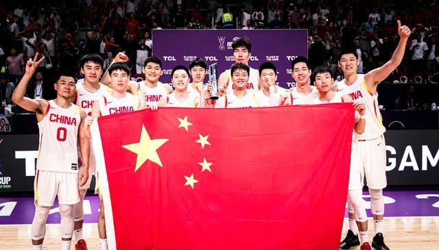 球队在三分 球队在三分