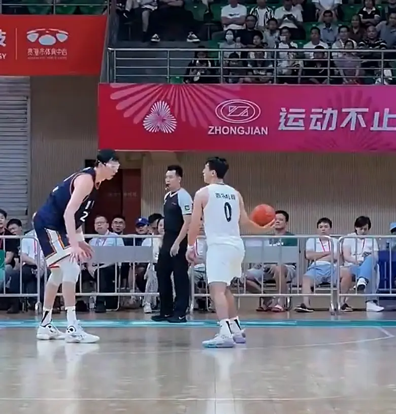 周琦胡金秋, 非要打个加, 球得手